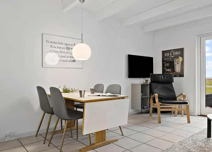 3 Bedroom Gorgeous In Hadsund